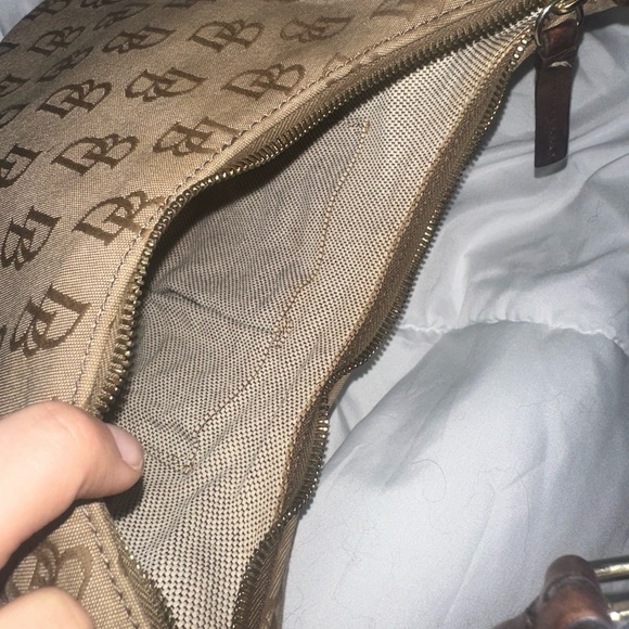 Dooney and Bourke shoulder bag - Picture 13 of 14